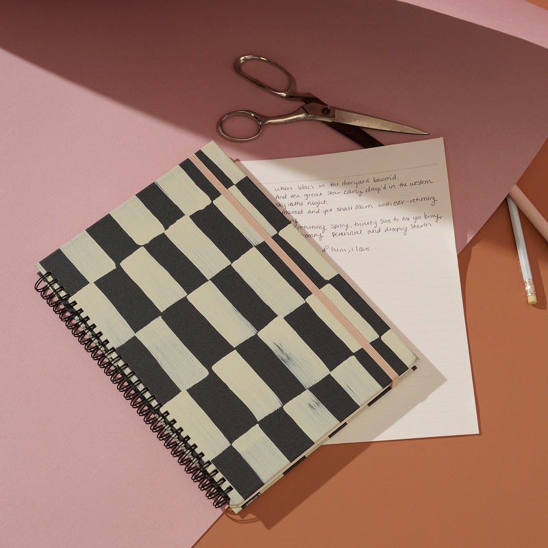 Row Composition B5 Notebook Moglea